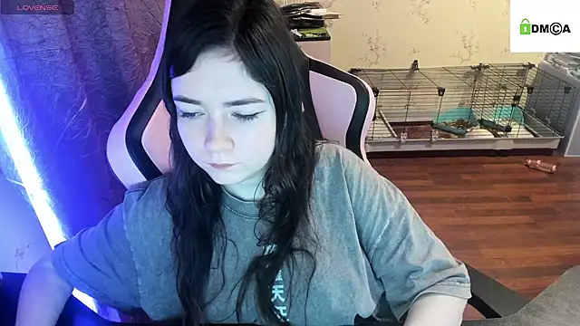 Crazy forest fairy online show from 9, 3, 2025