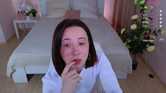 Hayle Hill online show from 19, 3, 2025