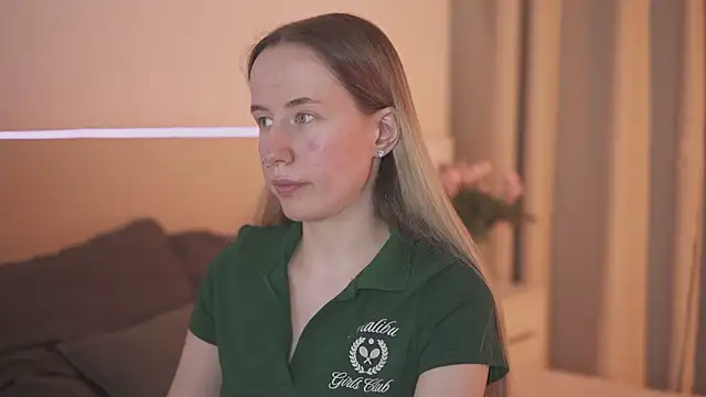 Cassie Kelman online show from 4, 3, 2025