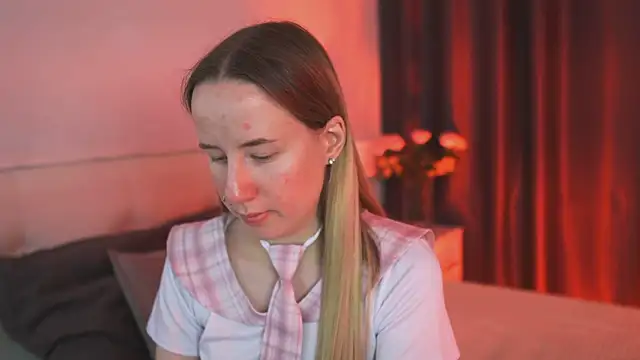 Cassie Kelman online show from 7, 3, 2025