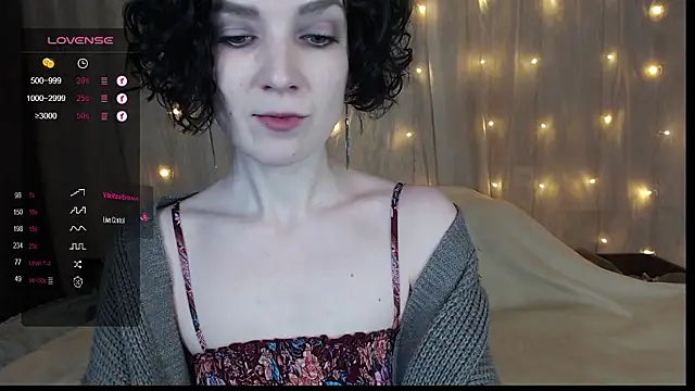 Snapshot of TinaWince chatting on 2, 12, 2024 TinaWince online show from 2, 12, 2024