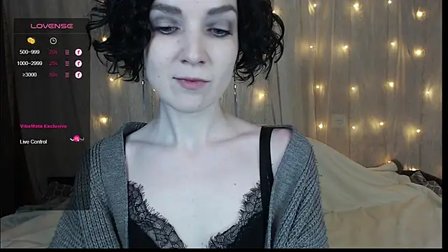 Snapshot of TinaWince chatting on 8, 12, 2024 TinaWince online show from 8, 12, 2024