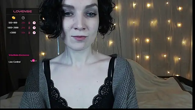 Snapshot of TinaWince chatting on 13, 12, 2024 TinaWince online show from 13, 12, 2024