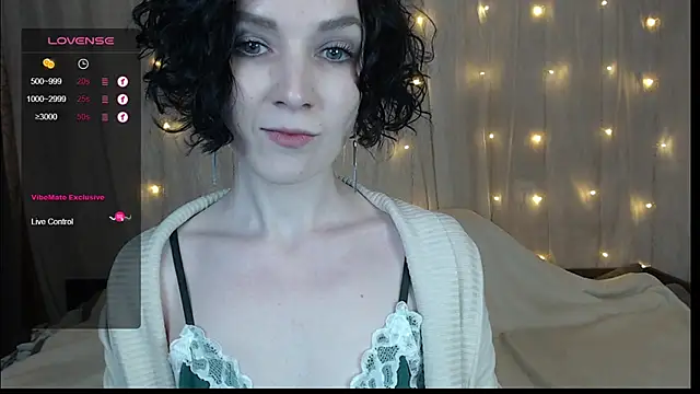 Snapshot of TinaWince chatting on 16, 12, 2024 TinaWince online show from 16, 12, 2024