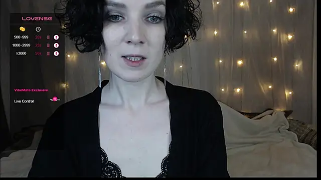 Snapshot of TinaWince chatting on 28, 12, 2024 TinaWince online show from 28, 12, 2024