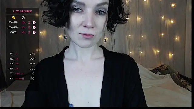 Snapshot of TinaWince chatting on 9, 1, 2025 TinaWince online show from 9, 1, 2025