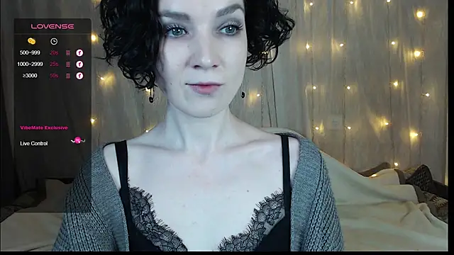 Snapshot of TinaWince chatting on 15, 1, 2025 TinaWince online show from 15, 1, 2025