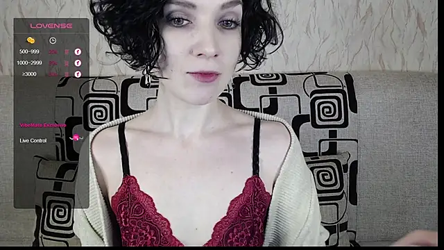 Snapshot of TinaWince chatting on 8, 2, 2025 TinaWince online show from 8, 2, 2025