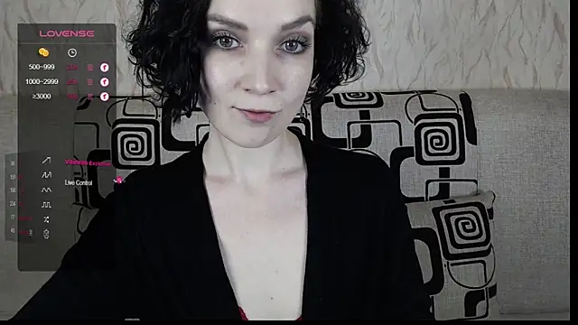 Snapshot of TinaWince chatting on 13, 2, 2025 TinaWince online show from 13, 2, 2025