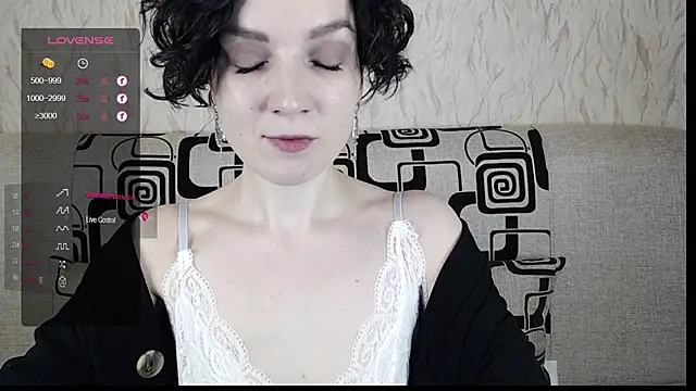 Snapshot of TinaWince chatting on 26, 2, 2025 TinaWince online show from 26, 2, 2025