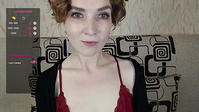 Snapshot of TinaWince chatting on 13, 9, 2025 TinaWince online show from 13, 9, 2025