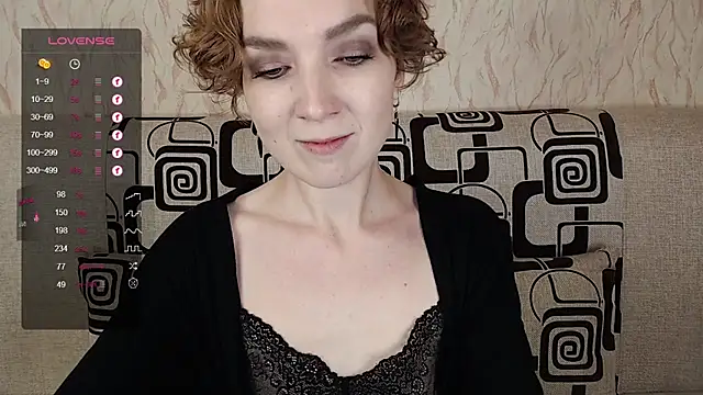 Snapshot of TinaWince chatting on 28, 9, 2025 TinaWince online show from 28, 9, 2025