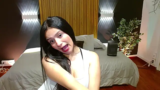 Snapshot of dafne_bss chatting on 8, 1, 2025 dafne bss online show from 8, 1, 2025