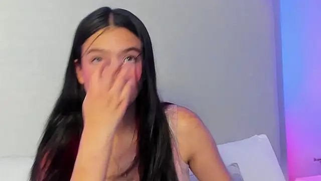 Snapshot of dafne_bss chatting on 12, 9, 2025 dafne bss online show from 12, 9, 2025