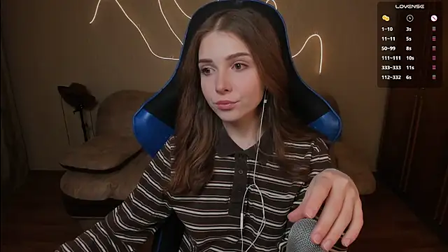 Snapshot of Kami_kam chatting on 10, 3, 2025 Kami kam online show from 10, 3, 2025