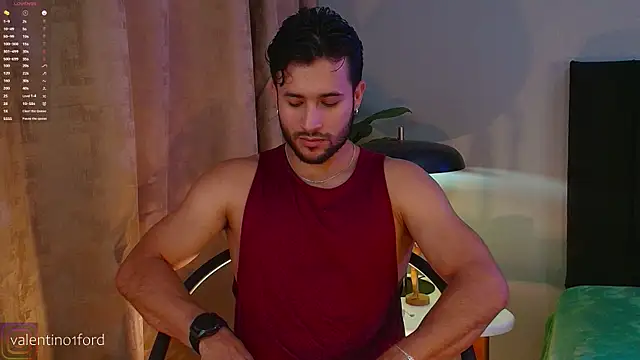 Snapshot of Valentinoford chatting on 3, 10, 2025 Valentinoford online show from 3, 10, 2025