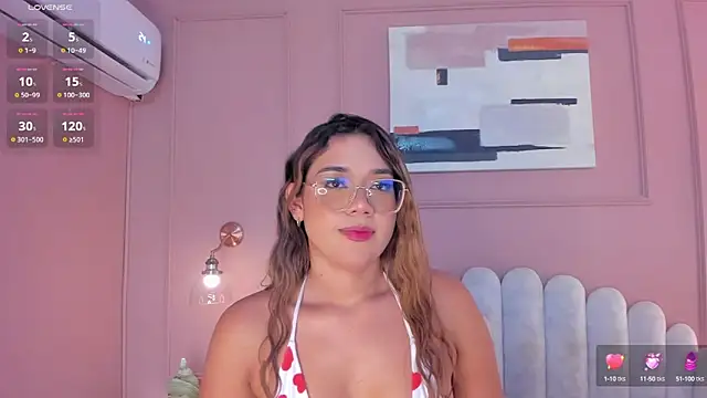 Snapshot of mara_brooks chatting on 20, 3, 2025 mara brooks online show from 20, 3, 2025