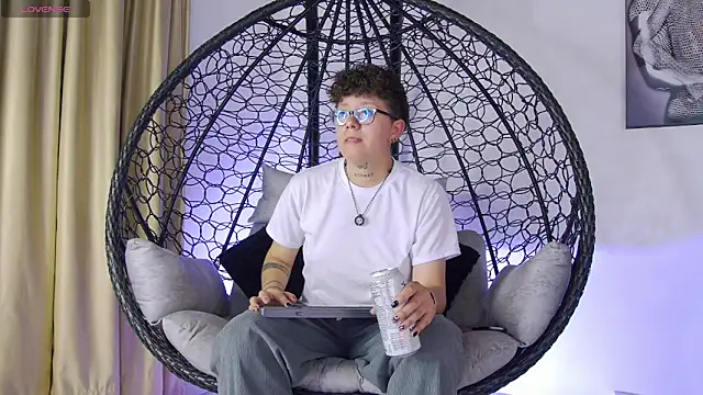 alex noa online show from 15, 5, 2026