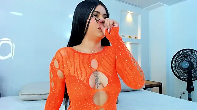 Snapshot of Dalia-Prada chatting on 9, 9, 2025 Dalia-Prada online show from 9, 9, 2025