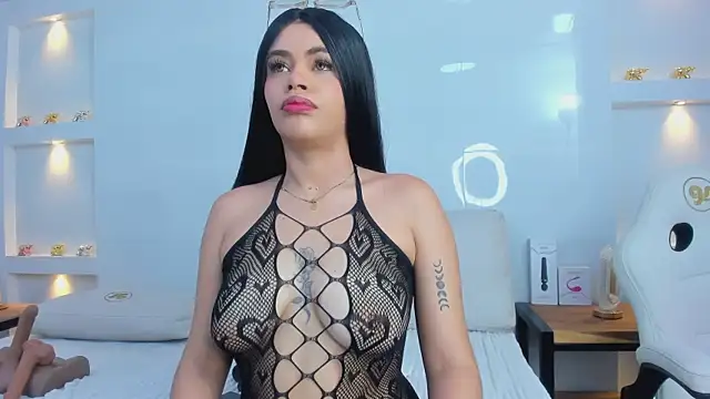 Snapshot of Dalia-Prada chatting on 19, 9, 2025 Dalia-Prada online show from 19, 9, 2025