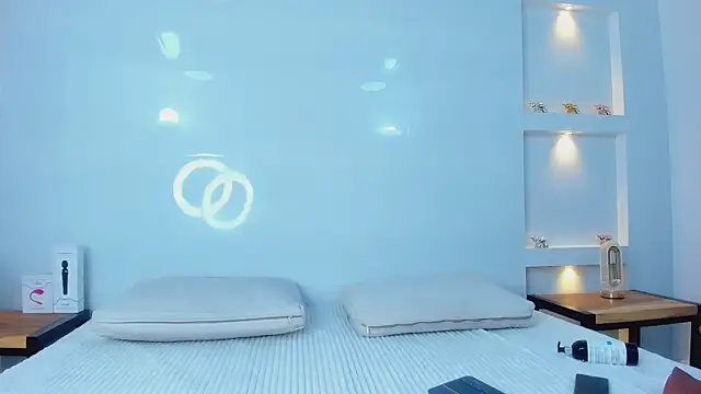 Snapshot of Dalia-Prada chatting on 4, 12, 2025 Dalia-Prada online show from 4, 12, 2025