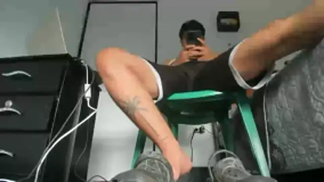 moubli  online show from 4, 12, 2025