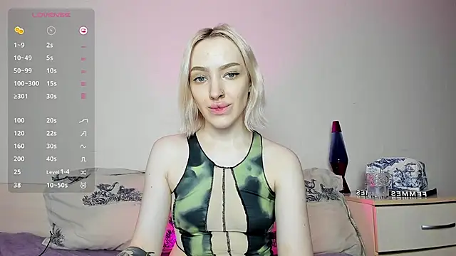 Snapshot of cheryl_mason chatting on 31, 1, 2025 cheryl mason online show from 31, 1, 2025