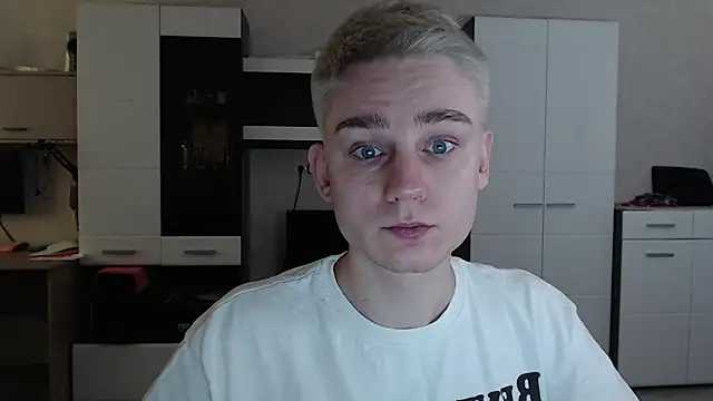 angryzan online show from 17, 2, 2025