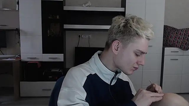 angryzan online show from 12, 3, 2025