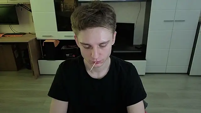 angryzan online show from 17, 3, 2026