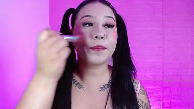 Snapshot of _hooly chatting on 11, 10, 2025 hooly online show from 11, 10, 2025