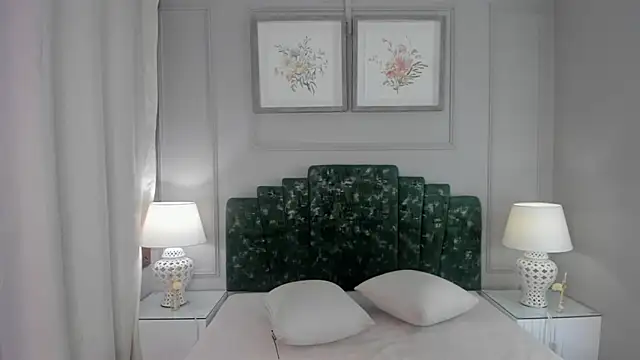 Snapshot of ana_beckett chatting on 21, 11, 2025 ana beckett online show from 21, 11, 2025