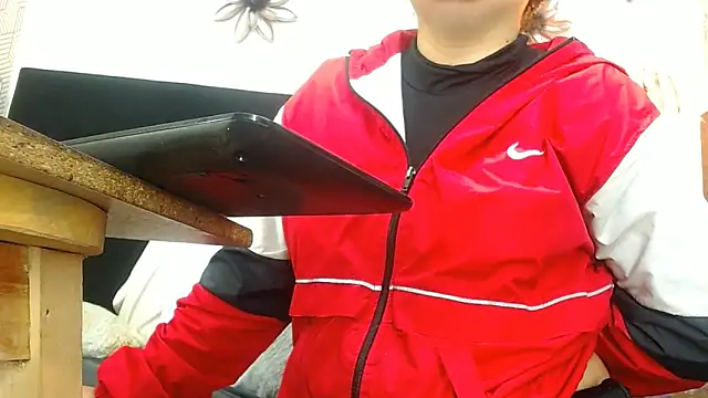 hairy pussywet online show from 12, 12, 2024