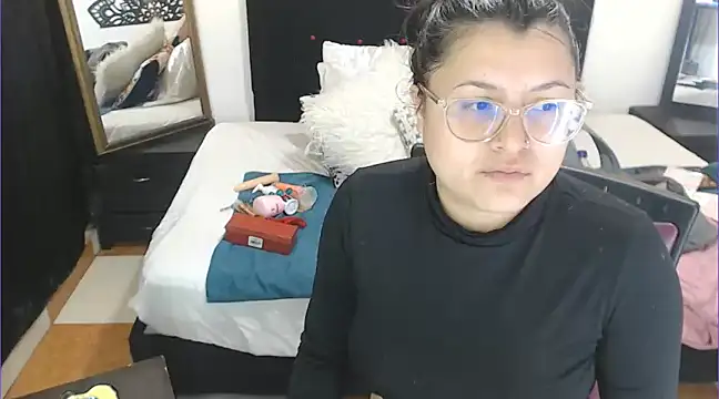 hairy pussywet online show from 10, 2, 2025