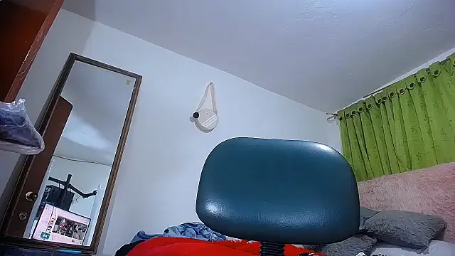 hairy pussywet online show from 9, 8, 2026