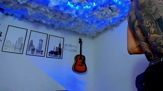 seancarreraa online show from 24, 4, 2026