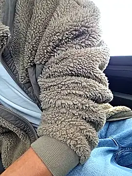 Zeefy online show from 8, 10, 2025