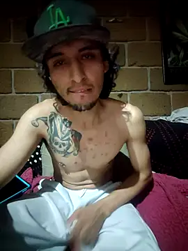 Snapshot of Pitudo20cmm chatting on 22, 9, 2025 Pitudo20cmm online show from 22, 9, 2025