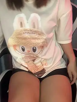 Snapshot of _Ely_ chatting on 15, 1, 2025 Ely online show from 15, 1, 2025