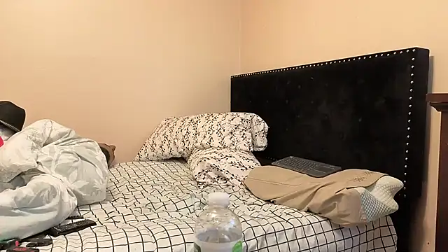 hailzeffn online show from 22, 10, 2025