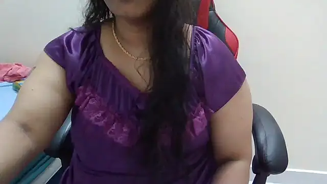 Snapshot of Mystic-Anu chatting on 5, 12, 2024 Mystic-Anu online show from 5, 12, 2024