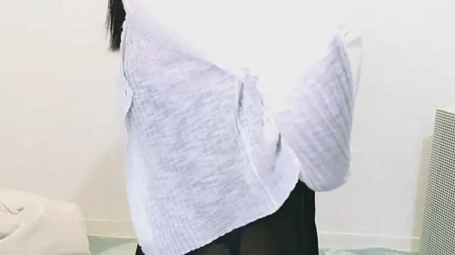 YUTSU KI online show from 28, 9, 2025