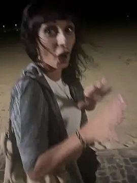 Snapshot of therealbeverlycious chatting on 20, 12, 2024 therealbeverlycious online show from 20, 12, 2024