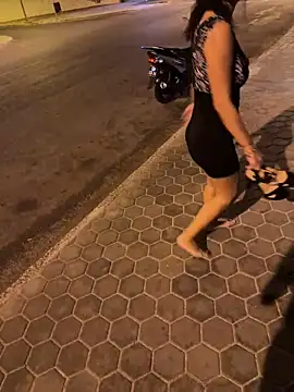 Snapshot of therealbeverlycious chatting on 31, 12, 2024 therealbeverlycious online show from 31, 12, 2024