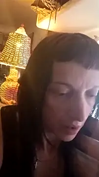 whitetrashdirtyslut online show from 22, 3, 2026