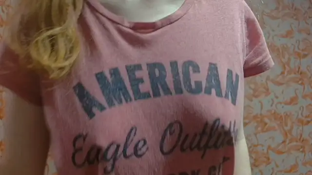 Snapshot of strawberrysmoothie chatting on 9, 2, 2025 strawberrysmoothie online show from 9, 2, 2025