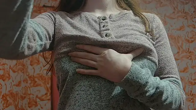 Snapshot of strawberrysmoothie chatting on 19, 2, 2025 strawberrysmoothie online show from 19, 2, 2025