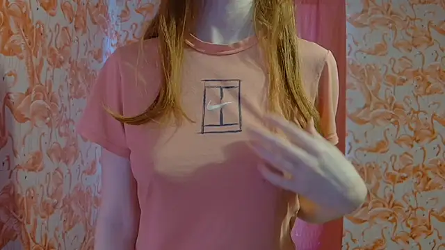 Snapshot of strawberrysmoothie chatting on 18, 3, 2025 strawberrysmoothie online show from 18, 3, 2025