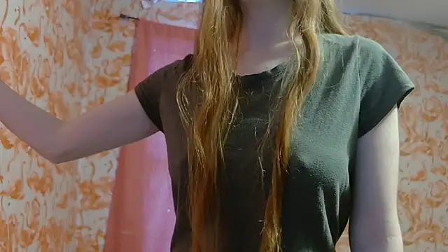 strawberrysmoothie online show from 10, 2, 2026