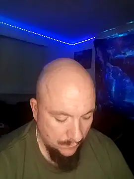 Snapshot of Spunonymous chatting on 1, 1, 2025 Spunonymous online show from 1, 1, 2025